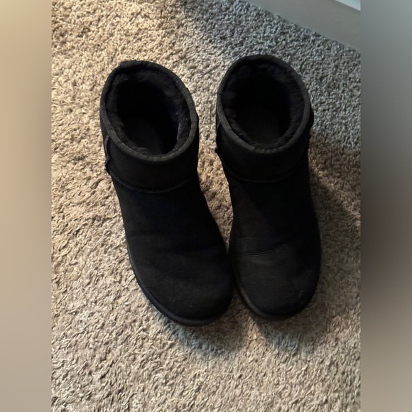 Black ugg boots - Picture 5 of 5
